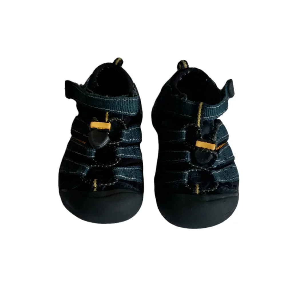 Keen Newport H2 Kids  Size 9 Blue Hiking Waterproof Strap Water Sandals